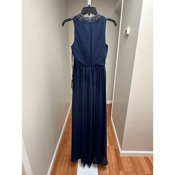 NEW NWT Mac Duggal Ieena Bejeweled Neckline Pleated Chiffon Gown Navy size 6 - Picture 4 of 7